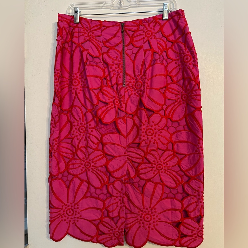 Maeve Hot Pink Floral Lace Pencil Skirt - Picture 6 of 14